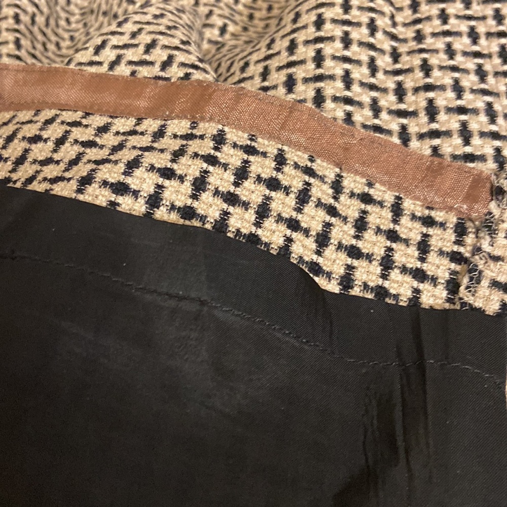 Escada Women’s Pull On Zip Tan and Black Tweed Lined Skirt. - Picture 7 of 10
